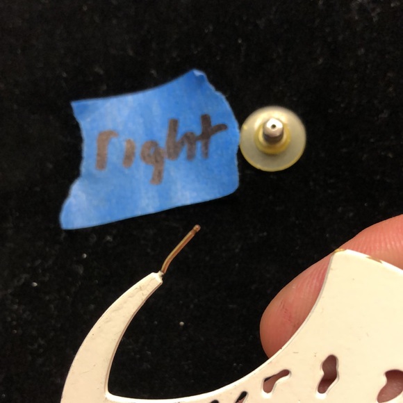 Vintage Rare Anne Klein Lion Head Logo Crescent Shaped Earrings - Picture 13 of 16